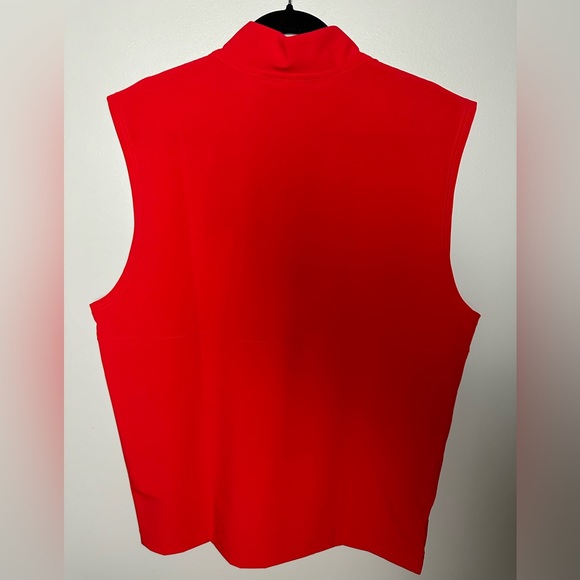 Under Armour UC Bearcats beat with pockets. - Picture 4 of 4